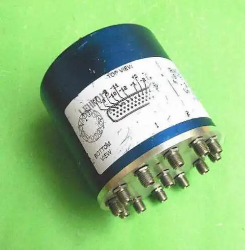 R573403215 Sp12T Dc-12.4Ghz 28V Rf Sma