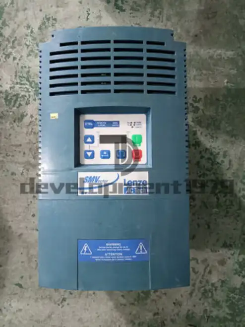 Lenze ESV183N04TXB-CC 18.5KW invertör