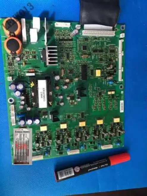 ATV61HD30N4Z