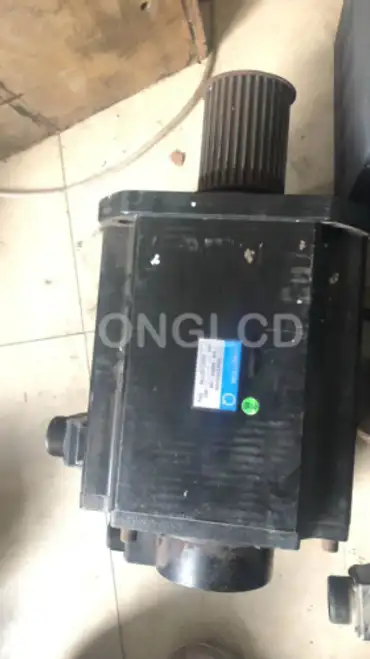 Sanyo Denki Q2Aa22700Sxs00 motor