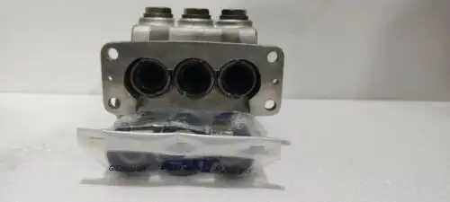 Cat Pumps - 816771 - Head Complete Ss 1051