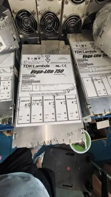 Vega-Lite750 V702Q7X