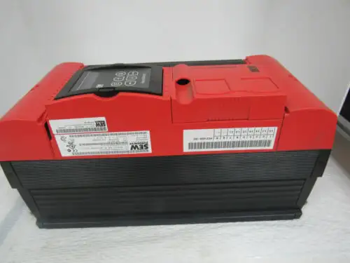 Sew Eurodrive Movidrive Compact Typ:Mc40A0300-503-4-00 P/N:08231168 S/N:0029933