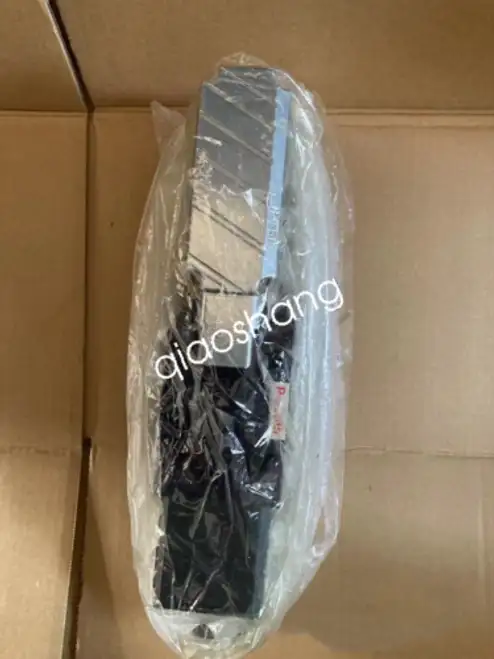 Rexroth 4Wrpeh 10 C3 B100L-3X/M/24F1 R901507310 比例閥