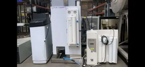 Millipore Elix 35 Wasseraufbereitungssystem mit Tank