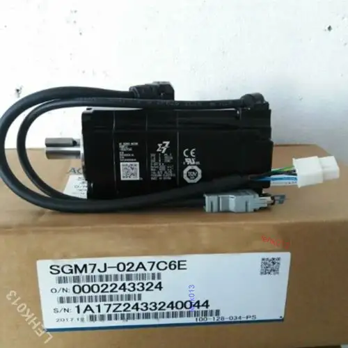 Yaskawa Sgm7J-02A7C6E Servo