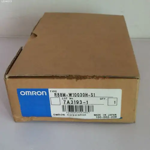 Omron R88M-W10030H-S1 Servo Motor