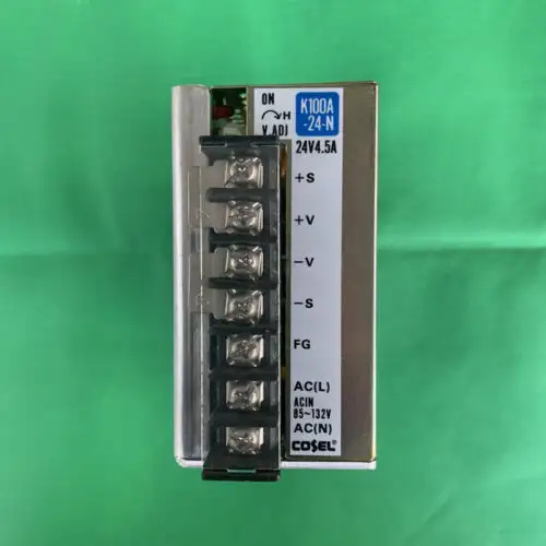 Cosel K100A-24-N 24V 4.5A 100V fonte de alimentação