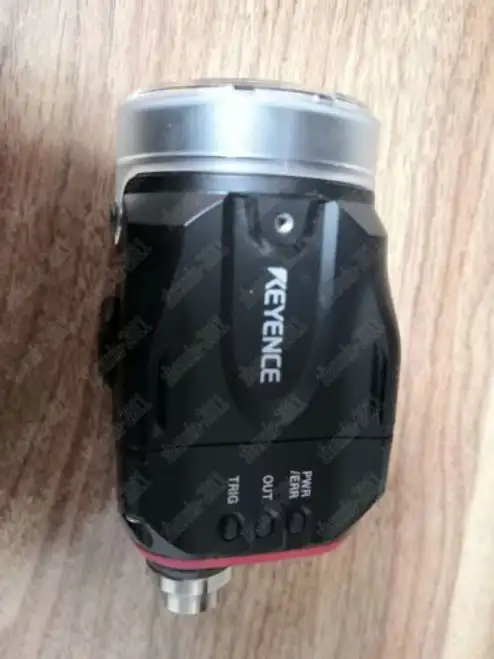 Keyence IV-500CA 感測器