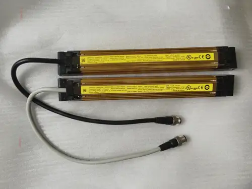 Omron F3Sj-A0245N20 /Ems Lichtschranke