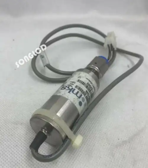 870B-24540 1000 Torr