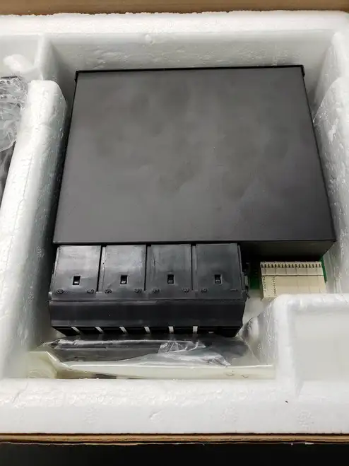 GE Multilin UR-6PH rơ le digital